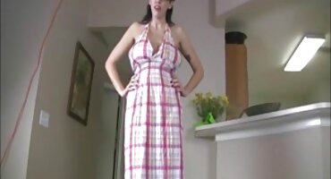 Só loirinha magrinha mulher pelada filme de pornô novinha linda