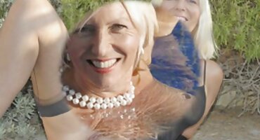 vídeo de sexo caseiro com uma mulher esbelta no banheiro xvídeos pornô de mulher pelada