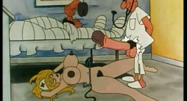 Lindos acessórios de grupo para vídeo pornô de mulher nua bebês e putas