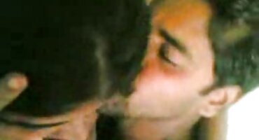 Loira novinha em todos os buracos fudida na fritura filme pornô mulher pelada de dois negros