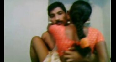 Kinky e quente Jo e seu amigo estão porno mulheres nuas envolvidos em anal pé fisting